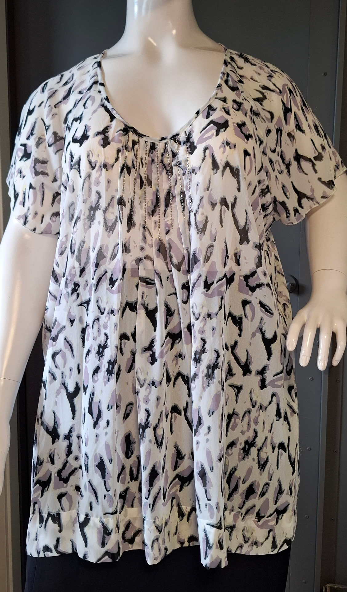 Mönstrad finblus plus size